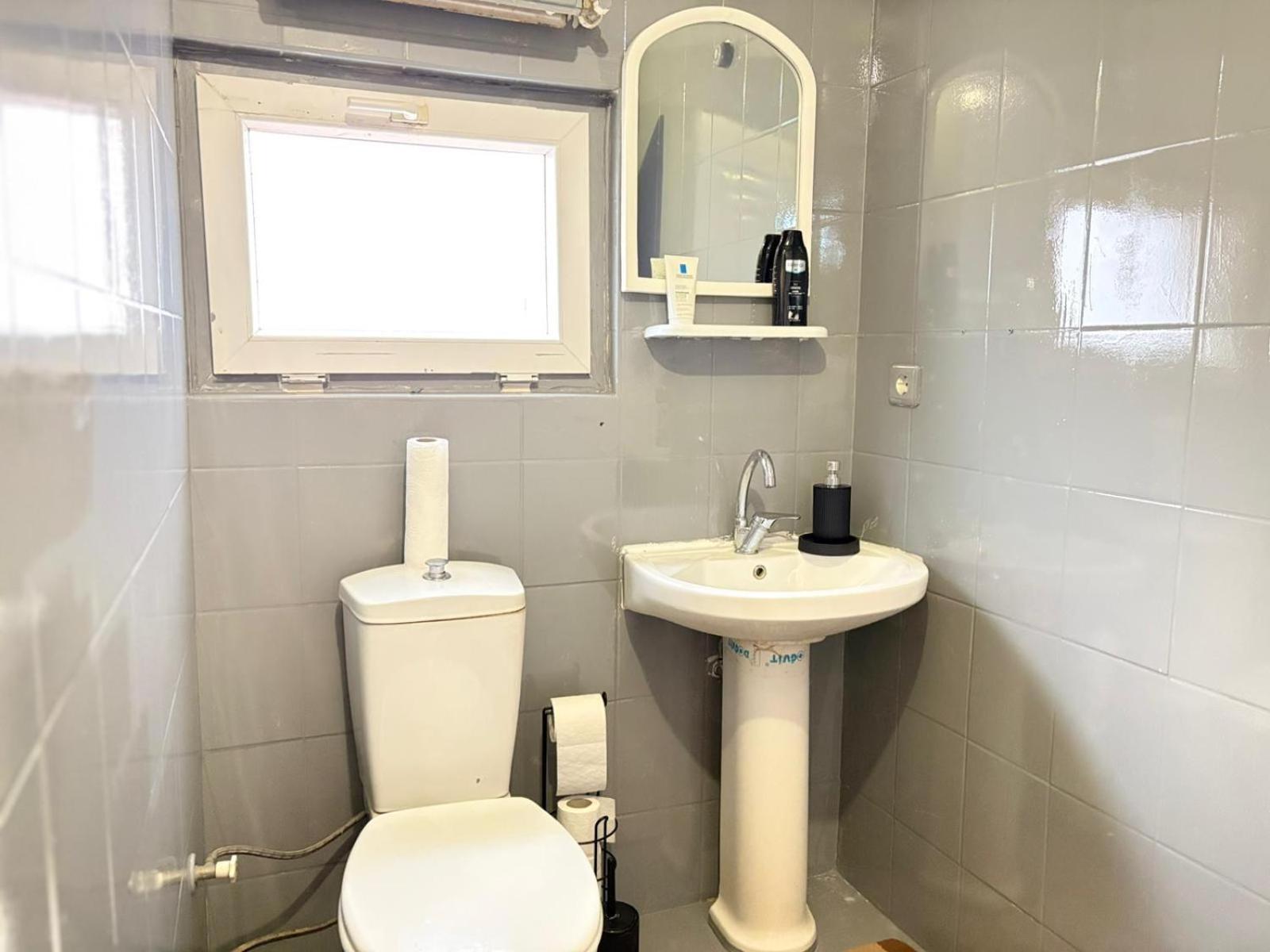 Bohemian Flat, 2br, In Taksim Square, Beyoglu Daire
