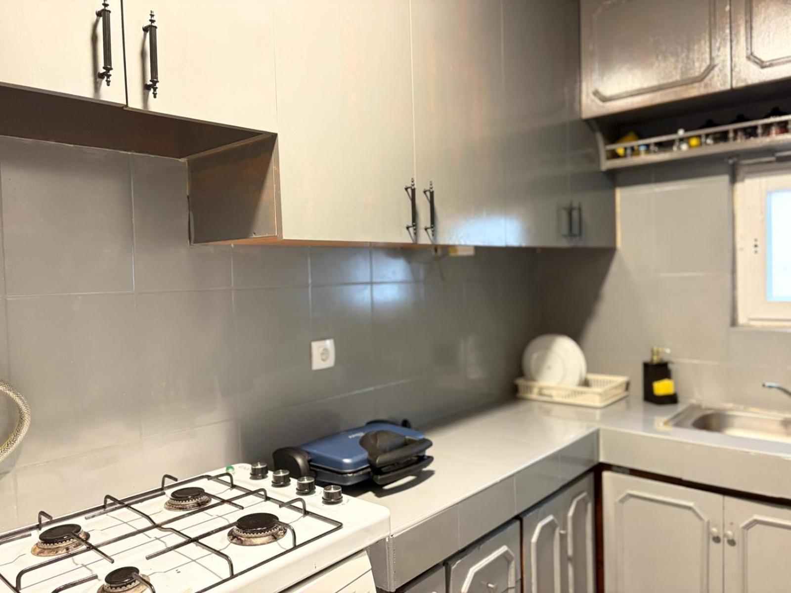 Daire Bohemian Flat, 2br, In Taksim Square, Beyoglu
